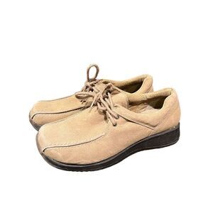 B.U.M equipment lace up sneakers. Size 7.5